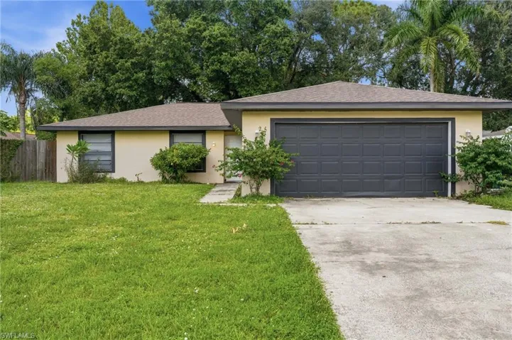 15771 Treasure Island Ln, Fort Myers, Florida 33905