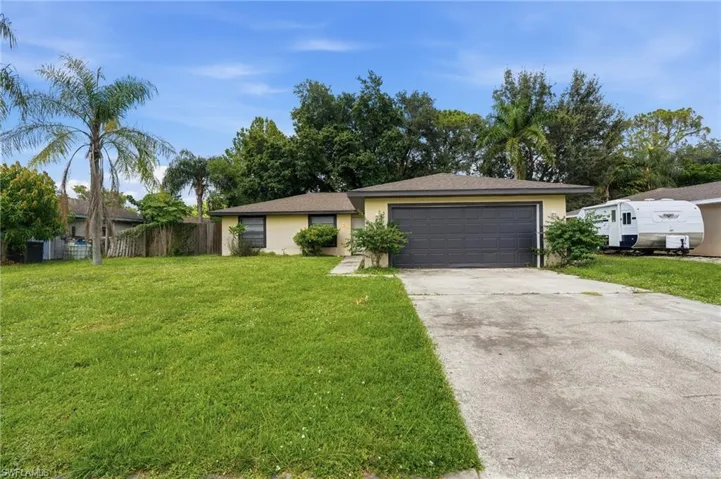 15771 Treasure Island Ln, Fort Myers, Florida 33905