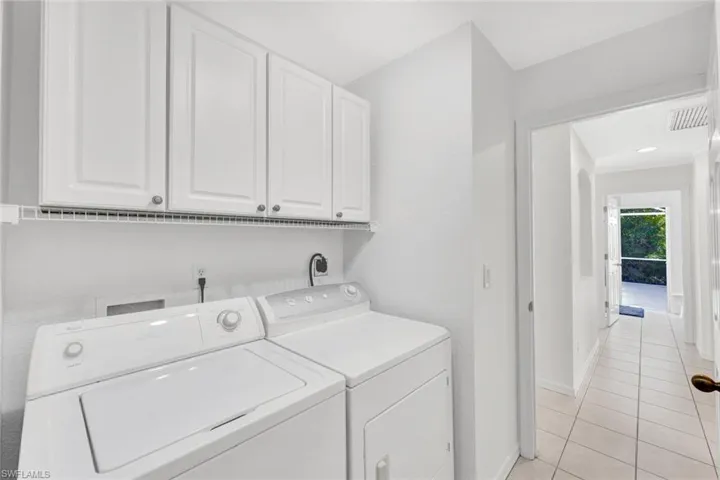 2648 Sw 31st Ln, Cape Coral, Florida 33914