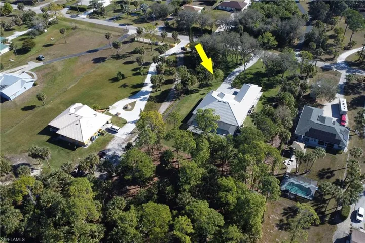 1109 15th St Sw, Naples, Florida 34117