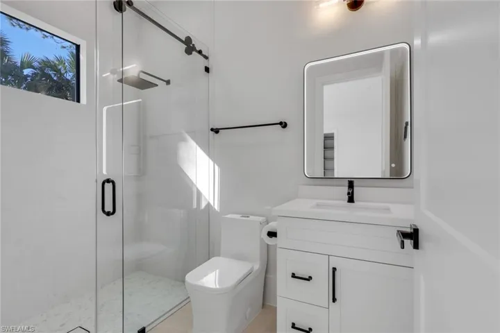 1109 15th St Sw, Naples, Florida 34117