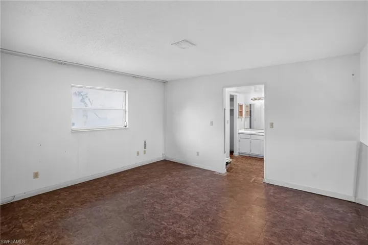 305 Thompson Ave, Lehigh Acres, Florida 33936