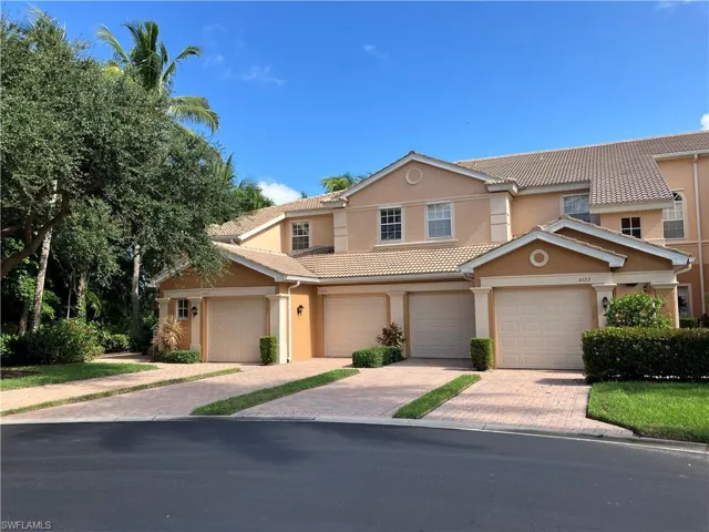 9651  Spanish Moss  WAY, Bonita Springs, FL 34135