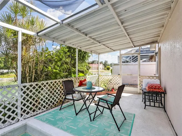 164 Sabal Lake Dr, Naples, Florida 34104