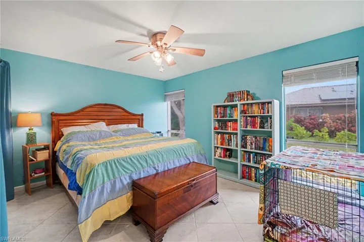 2215 SE 8th  ST, Cape Coral, FL 33990