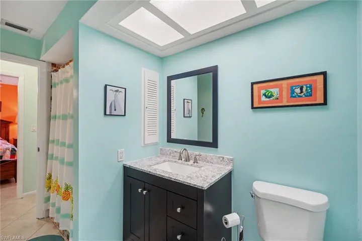 2215 SE 8th  ST, Cape Coral, FL 33990