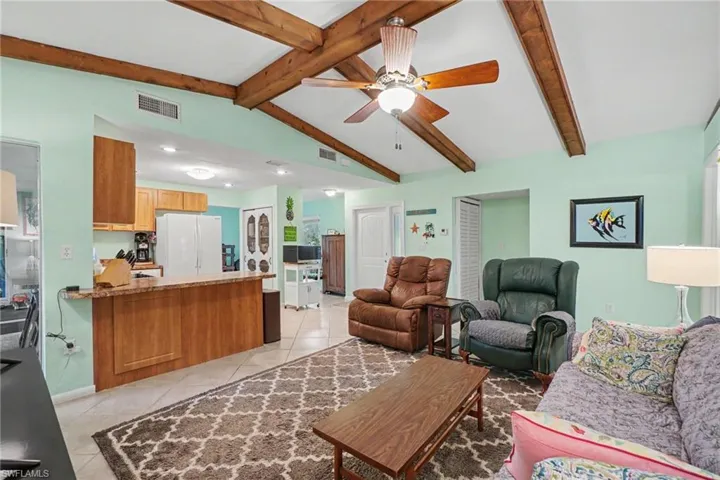 2215 SE 8th  ST, Cape Coral, FL 33990
