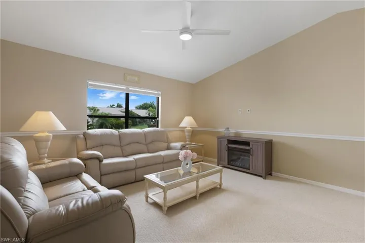 6811  Saint Edmunds  LOOP, Fort Myers, FL 33966