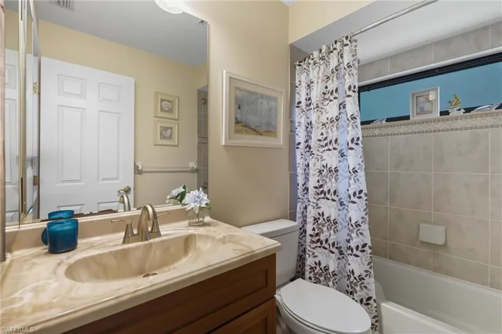 6811  Saint Edmunds  LOOP, Fort Myers, FL 33966
