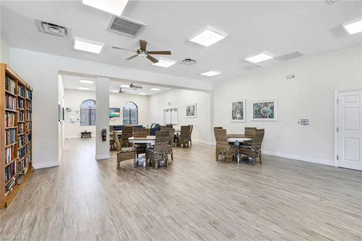 6811  Saint Edmunds  LOOP, Fort Myers, FL 33966