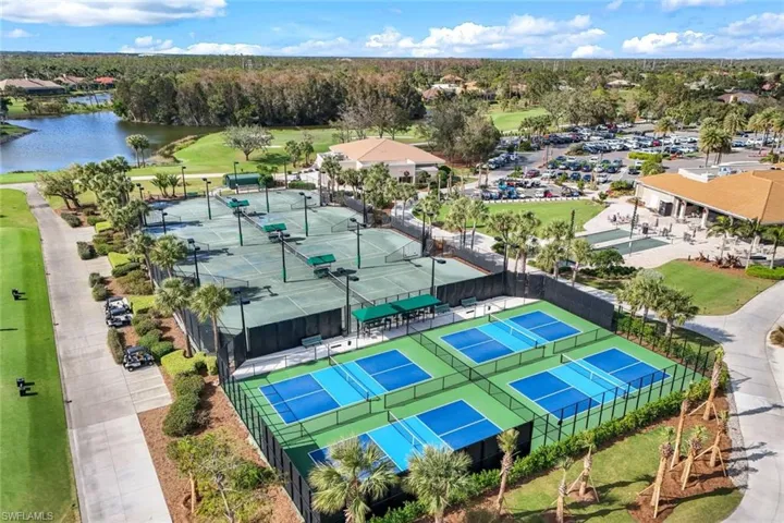 Bird's eye view of Community Tennis Courts and Pickelball Courts.