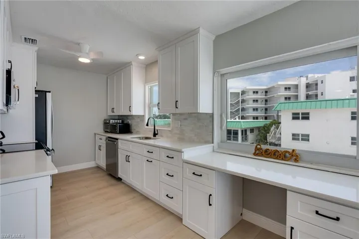 6500 Estero Blvd E320, Fort Myers Beach, Florida 33931
