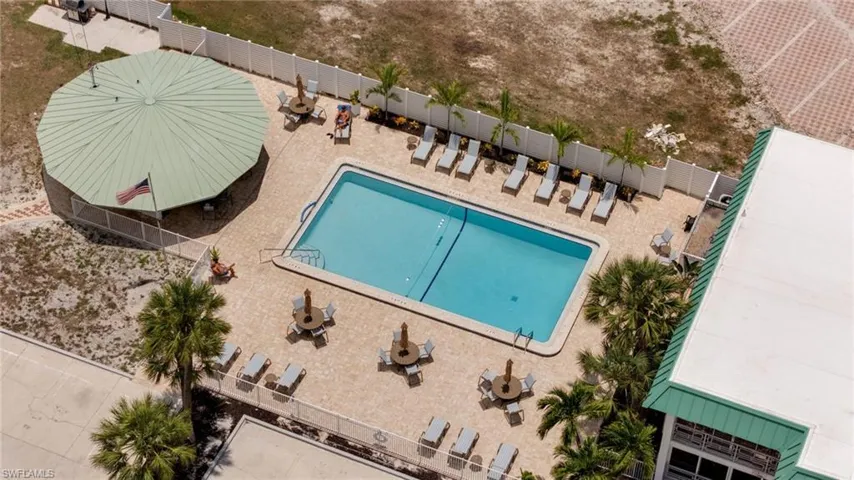 6500 Estero Blvd E320, Fort Myers Beach, Florida 33931