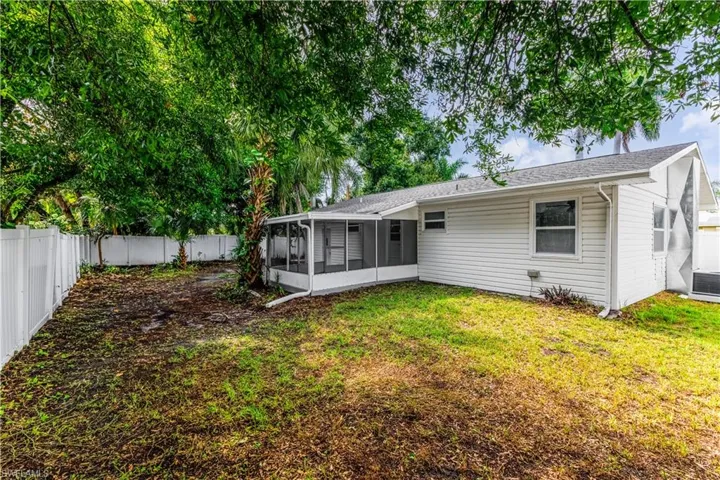 21  Blair  ST, North Fort Myers, FL 33903