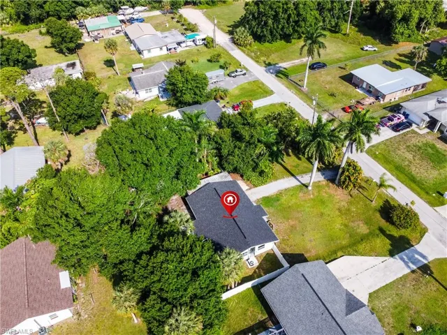 21  Blair  ST, North Fort Myers, FL 33903