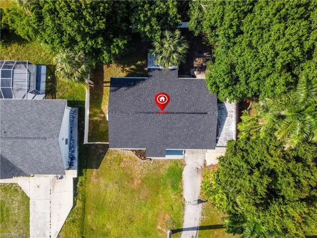 21  Blair  ST, North Fort Myers, FL 33903