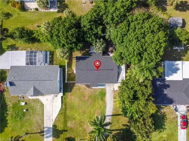 21  Blair  ST, North Fort Myers, FL 33903