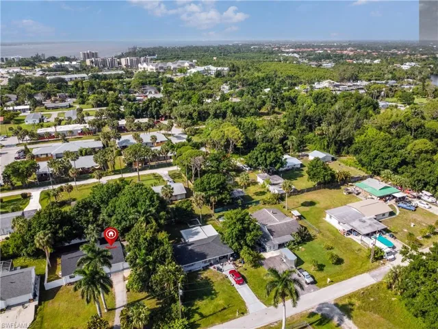 21  Blair  ST, North Fort Myers, FL 33903