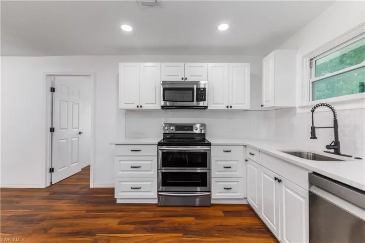 21  Blair  ST, North Fort Myers, FL 33903