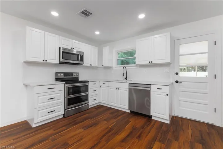 21  Blair  ST, North Fort Myers, FL 33903