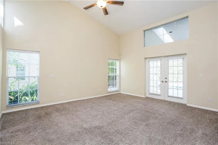 1040  Moon Lake  DR, Naples, FL 34104