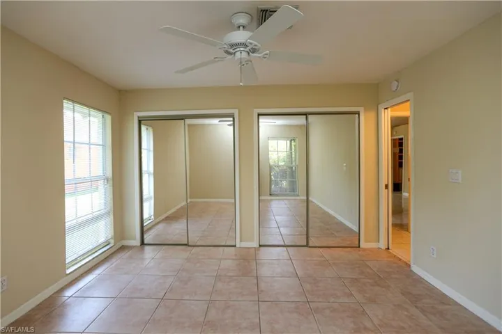 1040  Moon Lake  DR, Naples, FL 34104