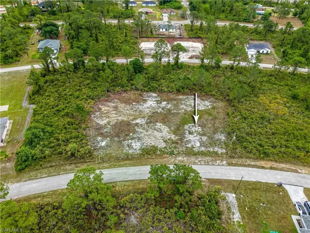 Aerial view of property and surrounding area