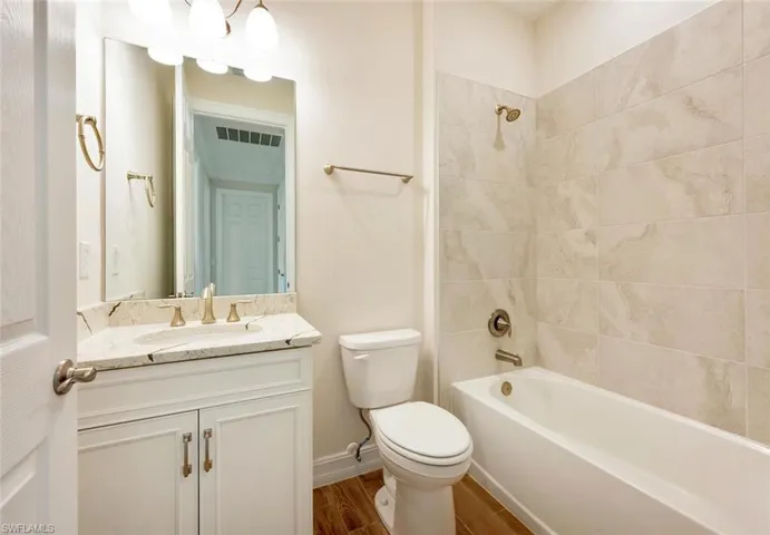 16808 Bay Island Ct, Bonita Springs, Florida 34135