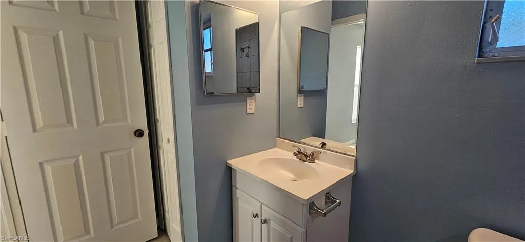 401 Se 24th Ave 401, Cape Coral, Florida 33990