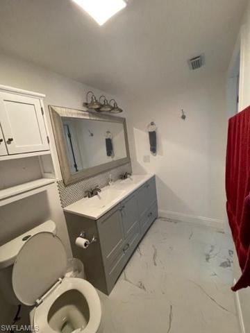 Master bedroom bath