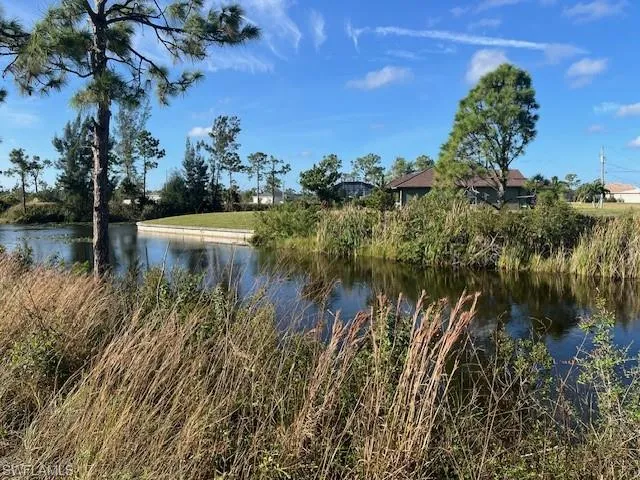 2618 Nw 26th Ave, Cape Coral, Florida 33993