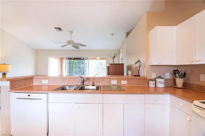 Plenty of Cabinets and storage!