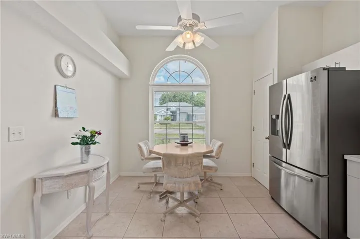 Breakfast Nook