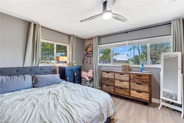 13821 River Forest Dr, Fort Myers, Florida 33905