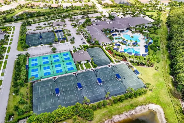 28713 Montecristo Loop, Bonita Springs, Florida 34135