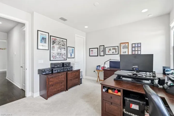4432 Aurora St, Naples, Florida 34119