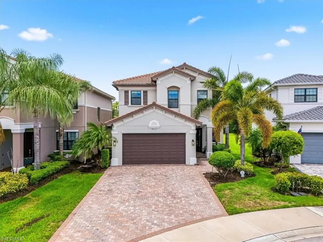 4432 Aurora St, Naples, Florida 34119