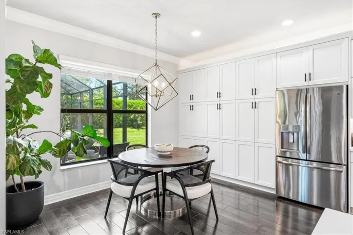 4432 Aurora St, Naples, Florida 34119