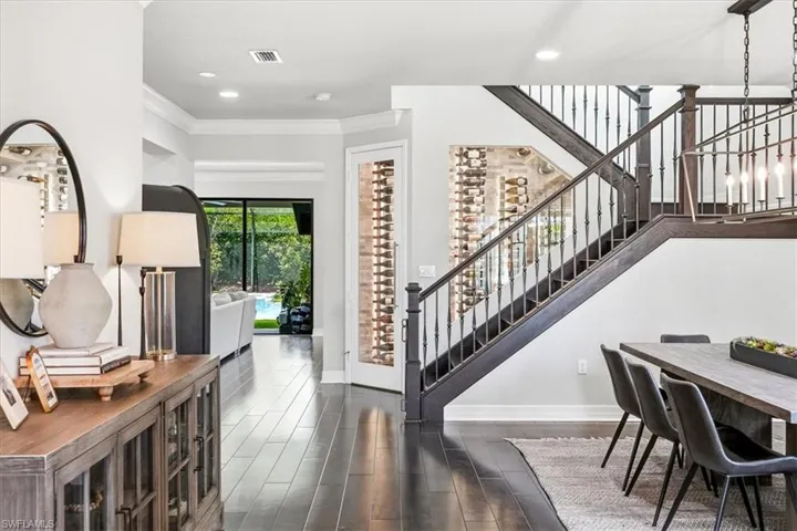 4432 Aurora St, Naples, Florida 34119