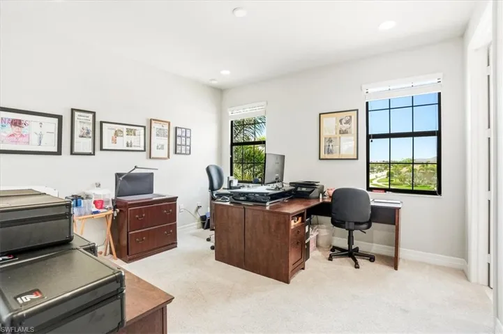 4432 Aurora St, Naples, Florida 34119
