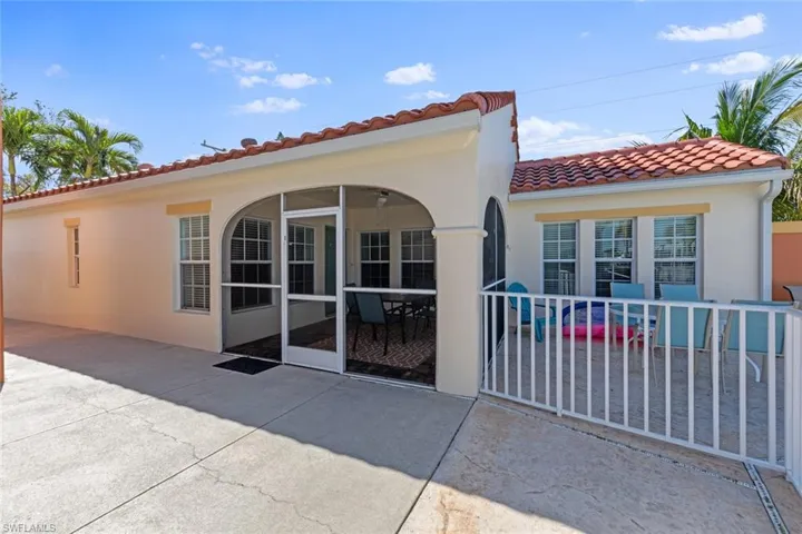 side screened entry with front patio tile roof, st