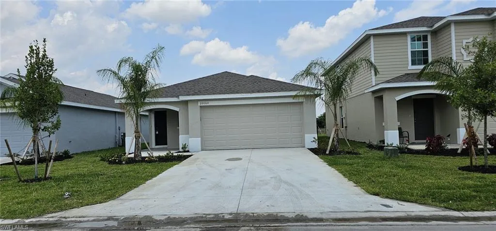 20190  Caroline Creek  PL, Lehigh Acres, FL 33974