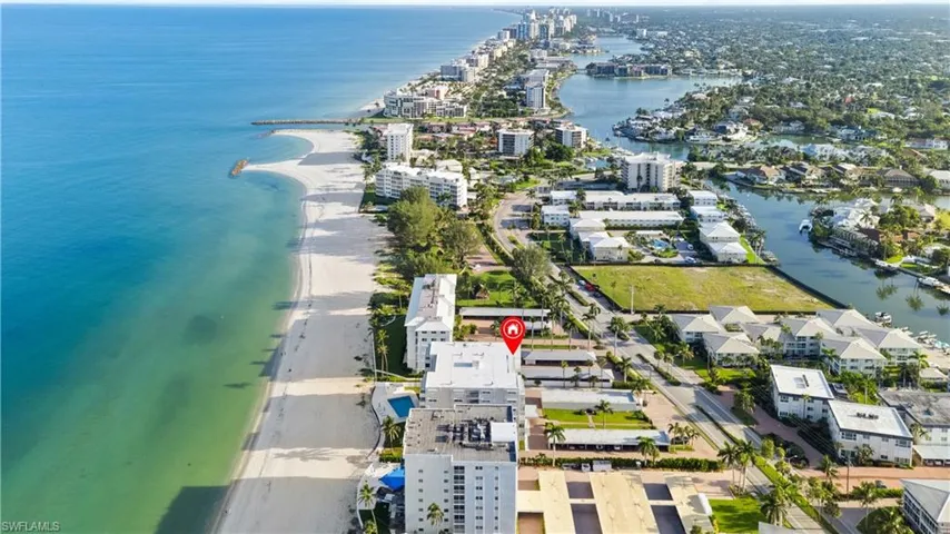 1977  Gulf Shore N BLVD, Naples, FL 34102