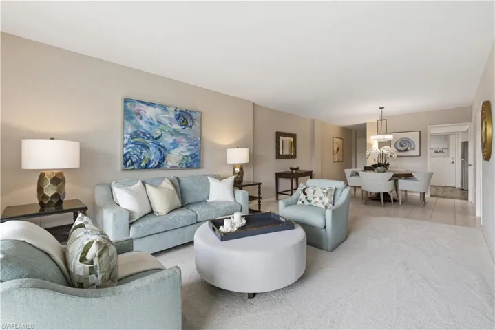 1977  Gulf Shore N BLVD, Naples, FL 34102