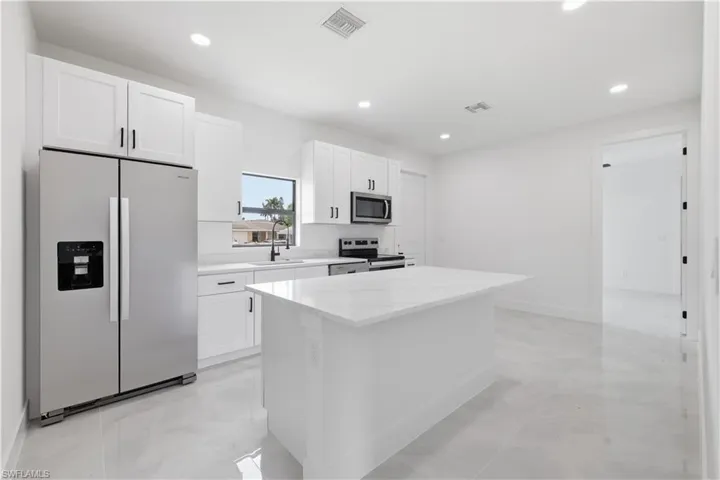 3811 Pearl St, Fort Myers, Florida 33916