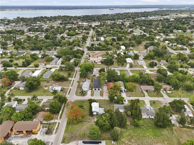 3811 Pearl St, Fort Myers, Florida 33916