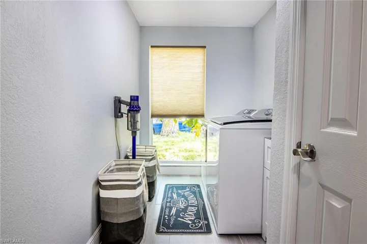 4081  Orange Grove  BLVD, North Fort Myers, FL 33903