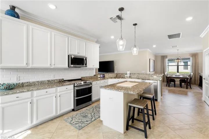 4698 Abaca Cir, Naples, Florida 34119