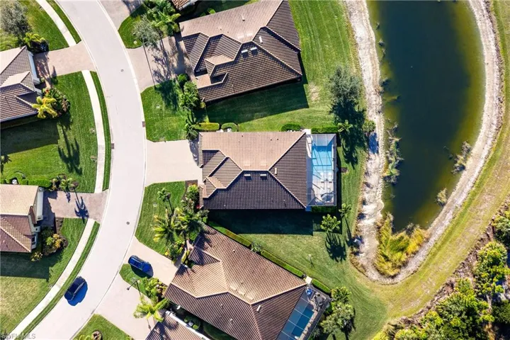 4698 Abaca Cir, Naples, Florida 34119
