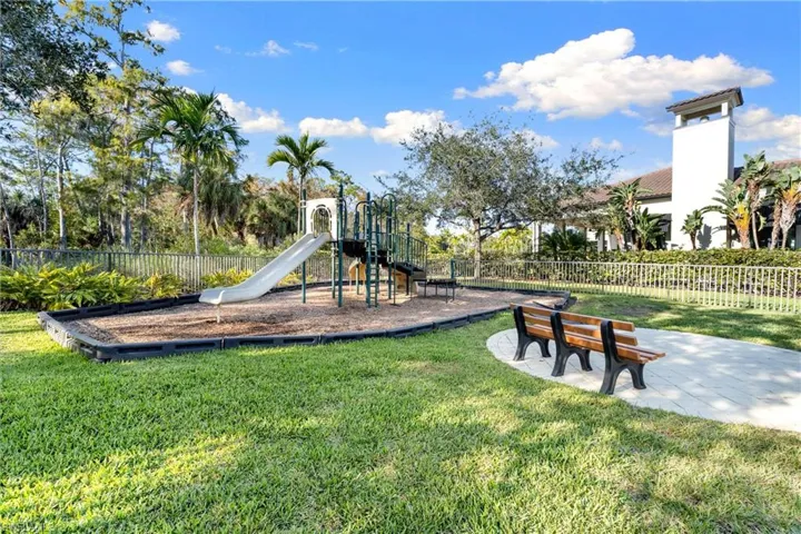 4698 Abaca Cir, Naples, Florida 34119